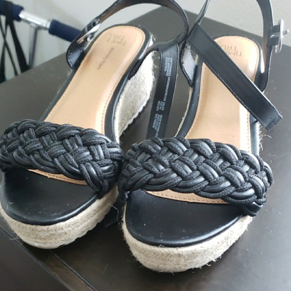 Time and Tru Black Espadrille Slingback Shoes - Picture 1 of 5